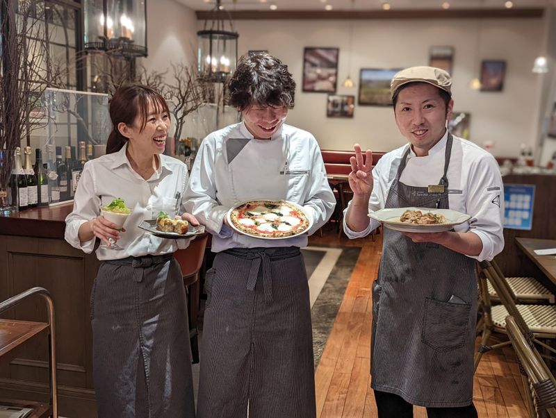 ピッツェリアドォーロローマ新静岡セノバ店　(株式会社メティウスフーズ)のアルバイト・バイト求人情報-02