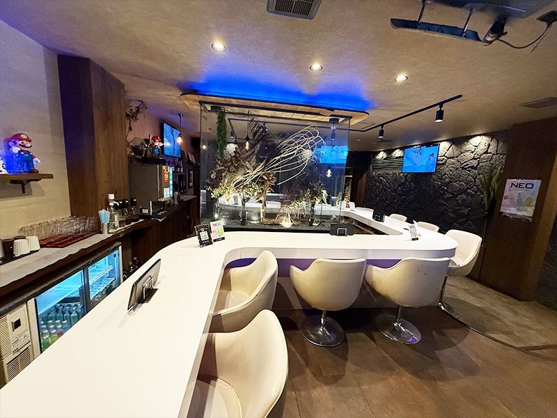 BAR Gee Beeのアルバイト・バイト求人情報-02