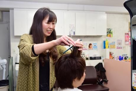 理容室 ファミリーサロンまるのアルバイト・バイト求人情報-29