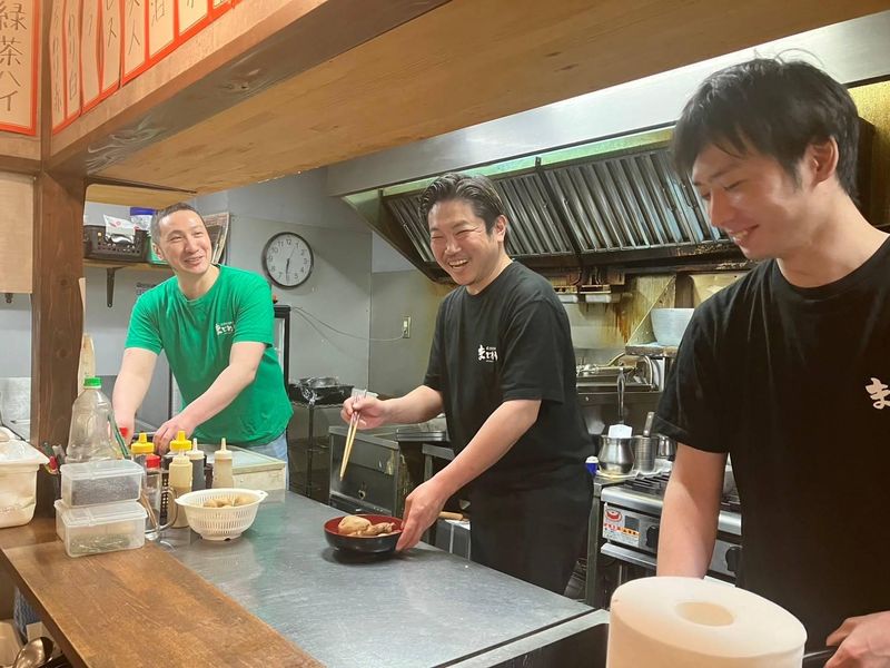 肉のエサカ　神戸元町店のアルバイト・バイト求人情報-03