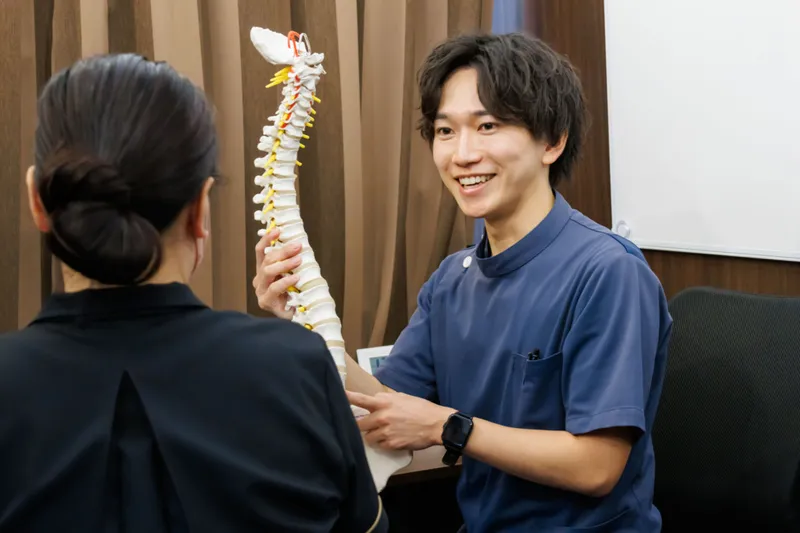 マニュピレーション　理学療法士、柔道整復師、鍼灸師、カイロプラクティック向け 整体師(カイロプラクティック導入院)