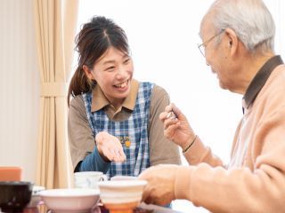 (株)やさしい手　やさしえ上越の求人情報