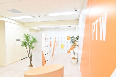 ポールトゥウィン株式会社の求人・転職情報