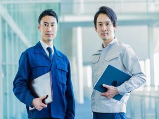 株式会社マインズ