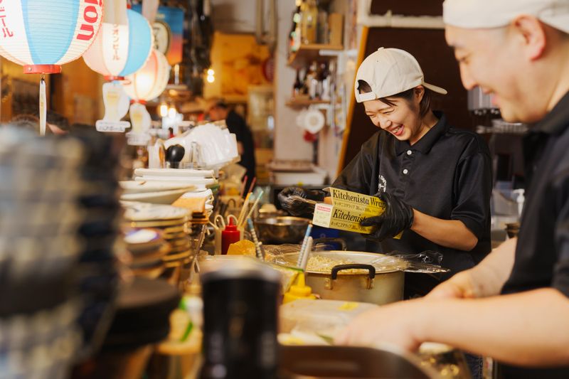 オキナワ酒場 波平てりとりーの求人情報