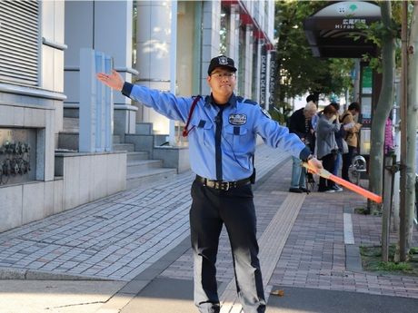 日相警　広尾のショッピングセンターのアルバイト・バイト求人情報-04