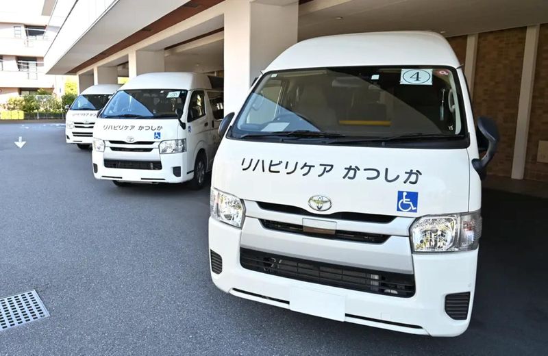 介護老人保健施設　リハビリケアかつしかのアルバイト・バイト求人情報-05