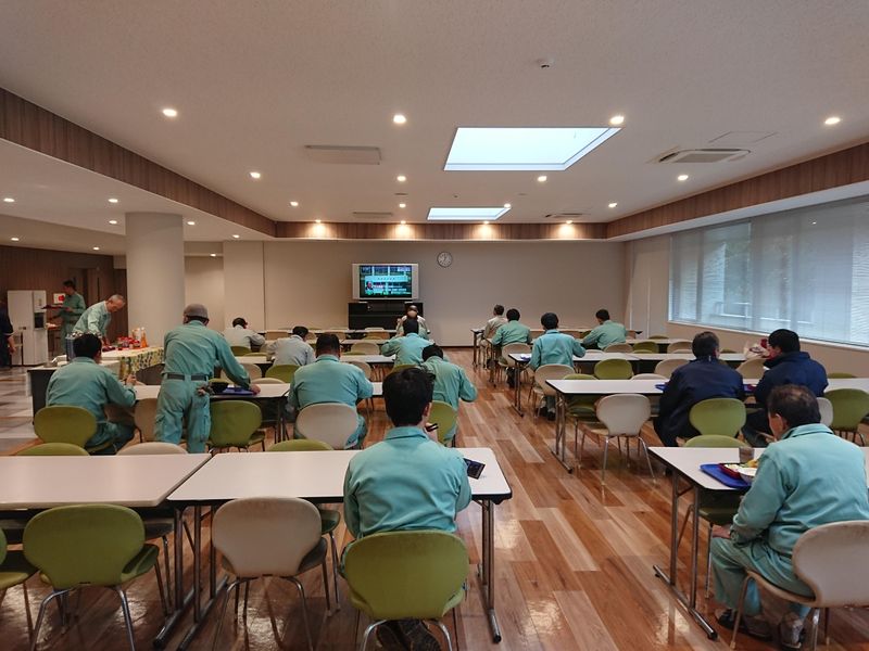 群栄化学工業株式会社のアルバイト・バイト求人情報-02