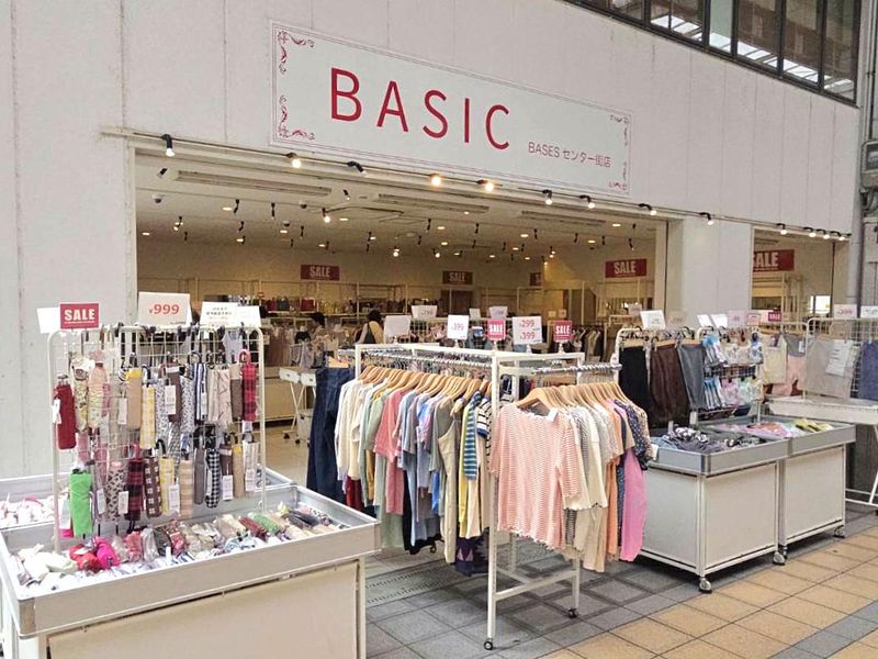 BASIC 高槻センター街店のアルバイト・バイト求人情報-03