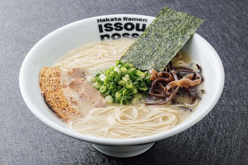 株式会社日助(Hakata Ramen ISSOU NOSSI)のアルバイト・バイト求人情報-03