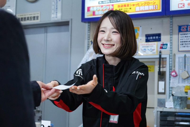 オートバックス・甲賀店のアルバイト・バイト求人情報-02