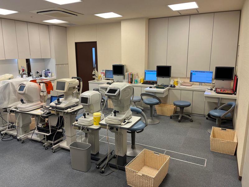 四条烏丸眼科小室クリニックおよび御池眼科池田クリニックのアルバイト・バイト求人情報-05