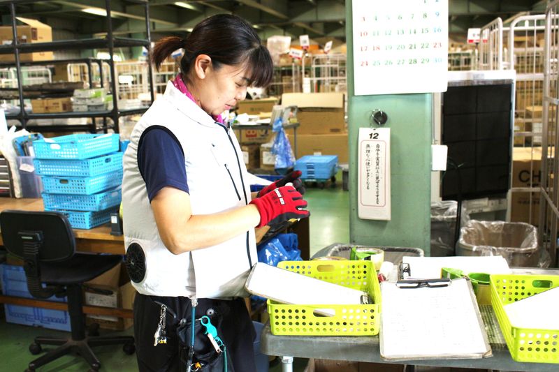 オリヤス株式会社　三芳物流センターの求人2