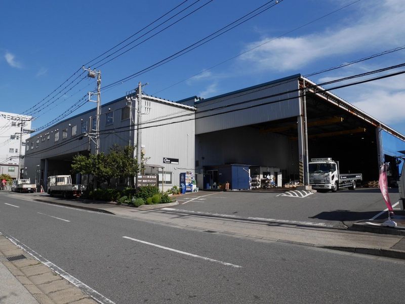 総合トラック株式会社