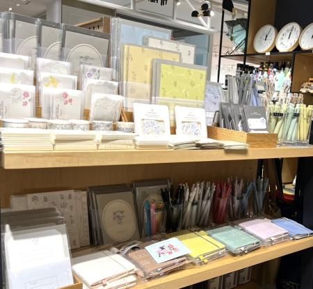 Neue(ノイエ)博多店(2025年3月オープン予定)のアルバイト・バイト求人情報-05