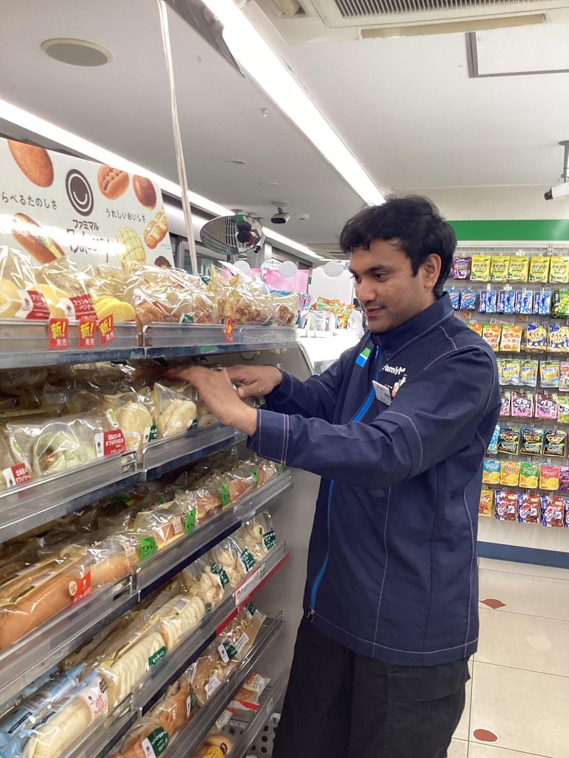 Familymart(ファミリマート)流山おおたかの森のアルバイト・バイト求人情報-05