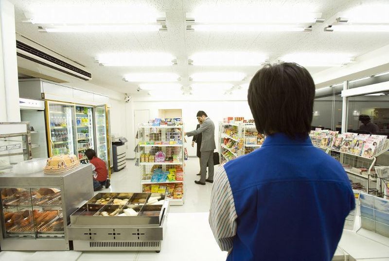 ローソンストア100　近鉄今里駅前店のアルバイト・バイト求人情報-02