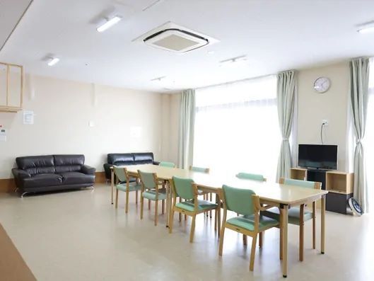 株式会社吉清会　住宅型有料老人ホームかりん明和のアルバイト・バイト求人情報-02