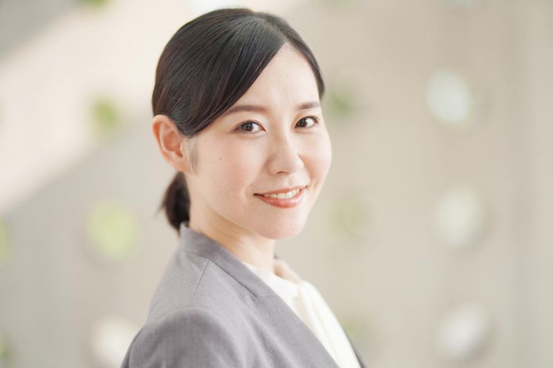 ロイヤルハウジング販売株式会社 箱根湯本駅前店のアルバイト・バイト求人情報-03