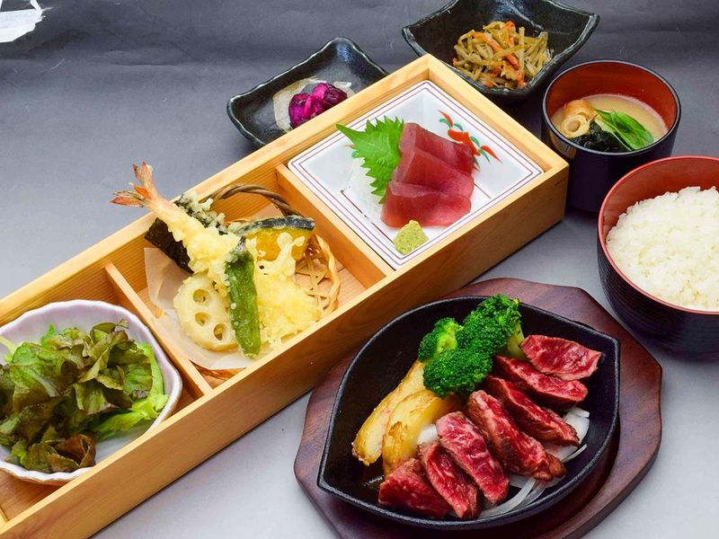 源気温泉　万博おゆば(ツルカメO&E株式会社)のアルバイト・バイト求人情報-02