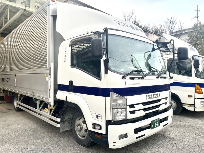 マコト運輸株式会社