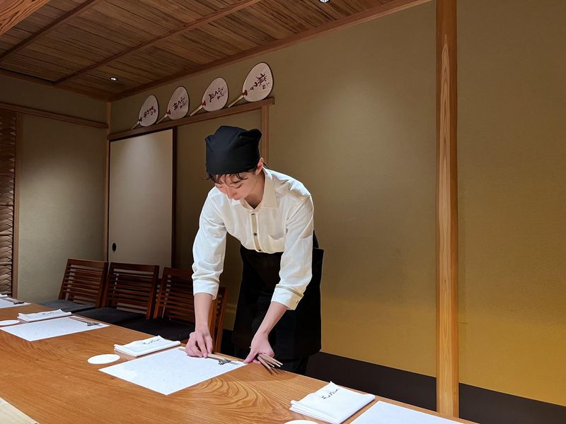 鮨こんどう(株式会社おおきに料理店)のアルバイト・バイト求人情報-01