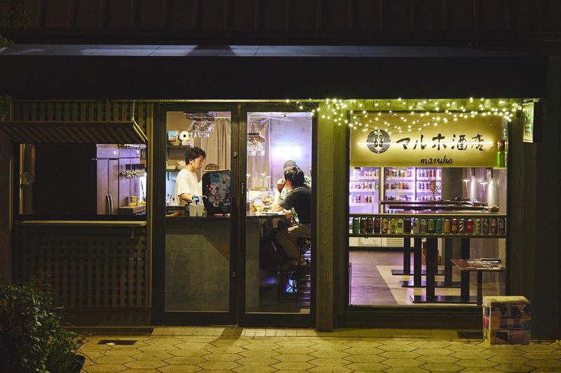 マルホ酒店 ミナミ店 Craft beer bottle shop & Barのアルバイト・バイト求人情報-02