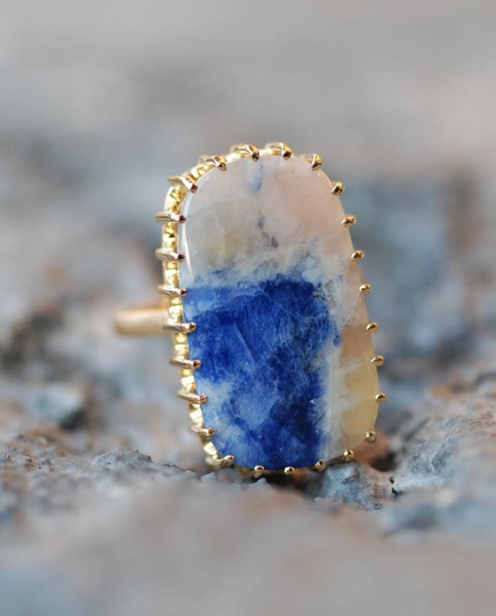 Moixx大阪店のアルバイト・バイト求人情報-03