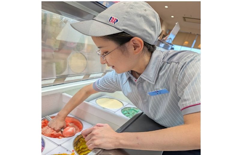 サーティワンアイスクリーム イオンモール各務原店のアルバイト・バイト求人情報-02