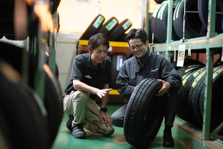 琉球日産自動車株式会社　日産部品のアルバイト・バイト求人情報-02
