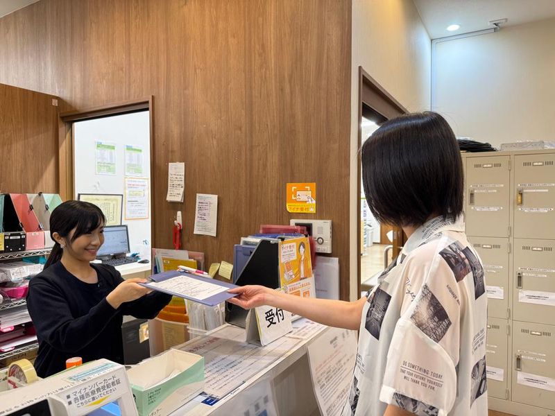 新宿東口眼科医院のアルバイト・バイト求人情報-02