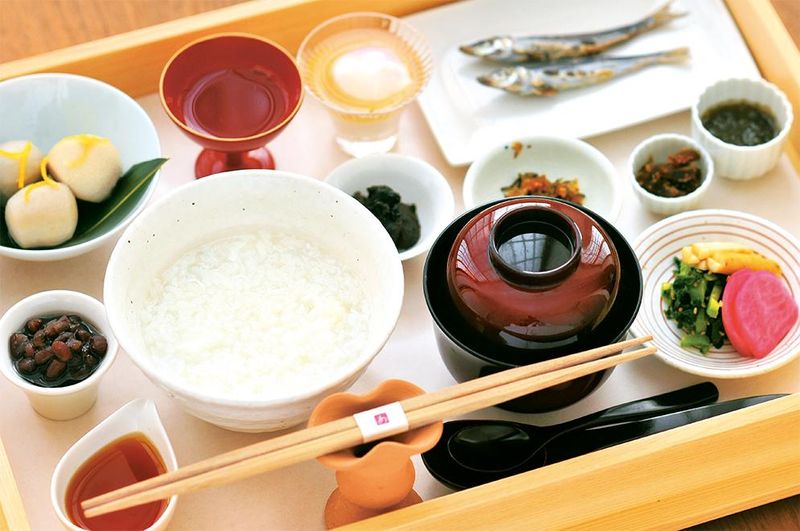 伊勢せきや本店2階のアルバイト・バイト求人情報-05