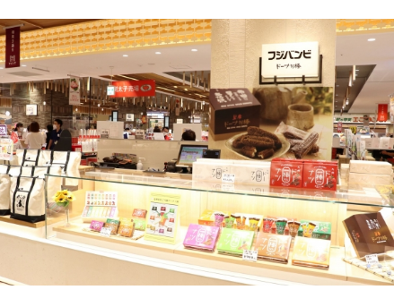 株式会社フジバンビ　博多駅マイング店のアルバイト・バイト求人情報-02