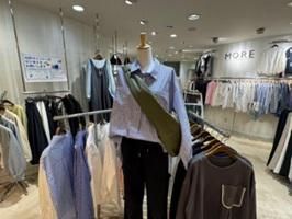 MORE　横浜店のアルバイト・バイト求人情報-02