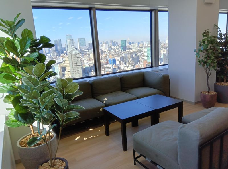 株式会社アルファポリス