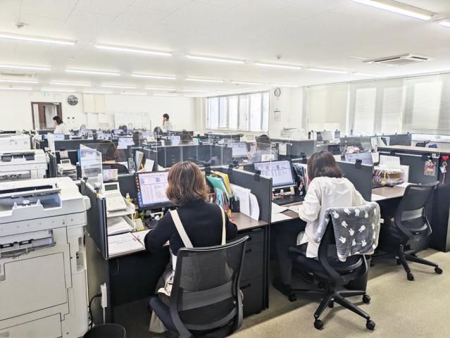 株式会社吉富運輸　神戸営業所のアルバイト・バイト求人情報-09