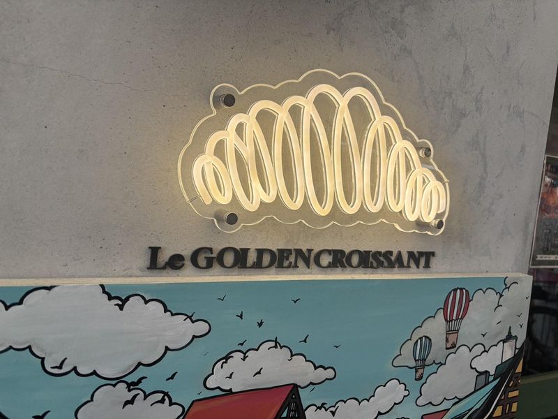 Le GOLDEN CROISSANT 香里園店のアルバイト・バイト求人情報-02