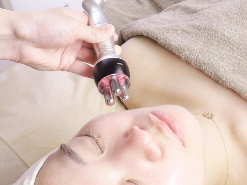 株式会社Lime_【毛穴専門店】毛穴LABO新宿西口店のアルバイト・バイト求人情報-01