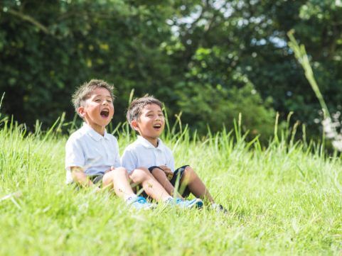 にじ学童クラブの求人・転職情報