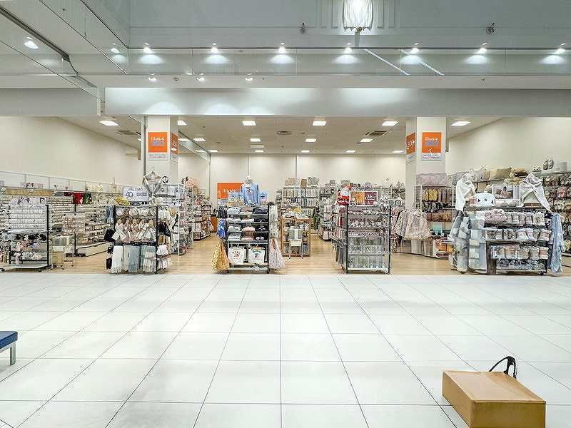 illusie300 イルーシーサンマルマル モラージュ 柏 店のアルバイト・バイト求人情報-01