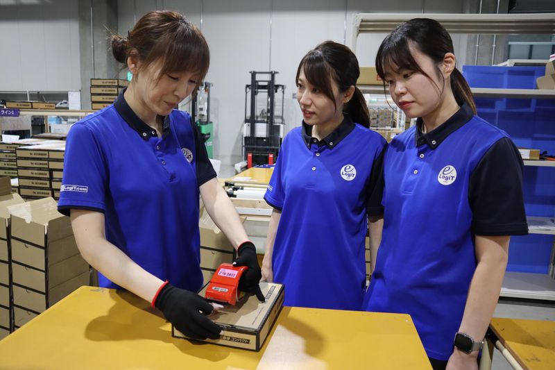 イー・ロジット　埼玉草加フルフィルメントセンター(埼玉 草加FC)のアルバイト・バイト求人情報-02