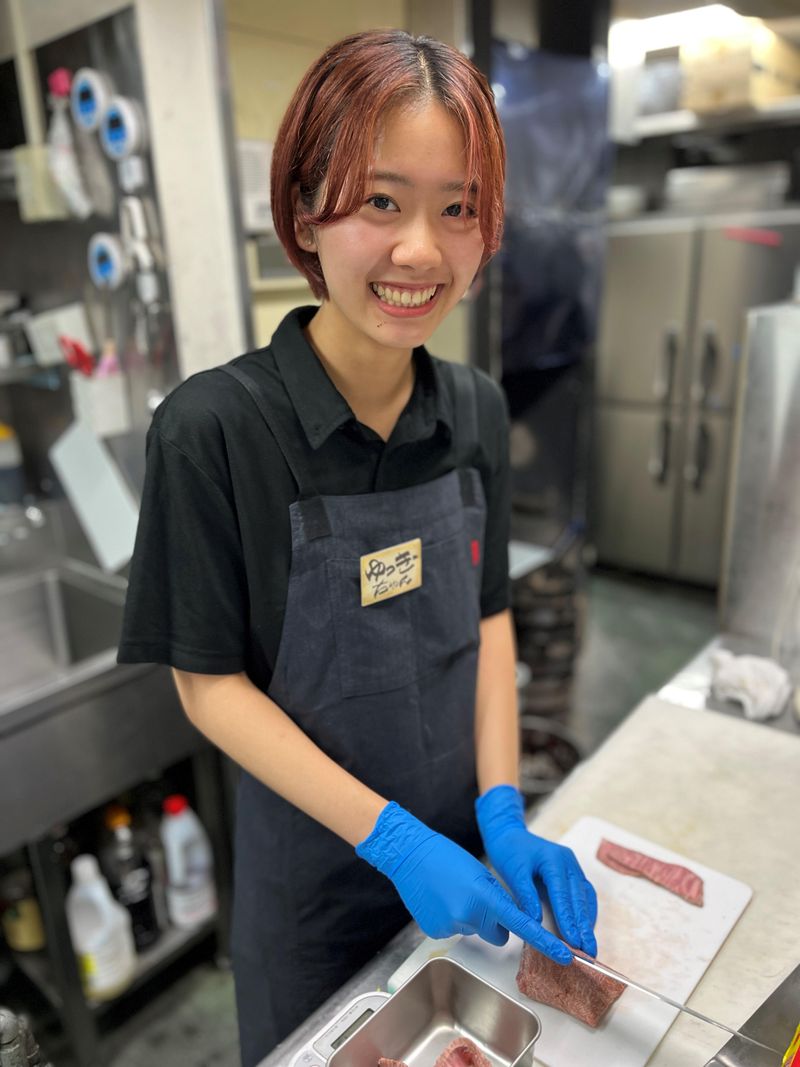 炭火焼肉　神楽坂　牛ますのアルバイト・バイト求人情報-05