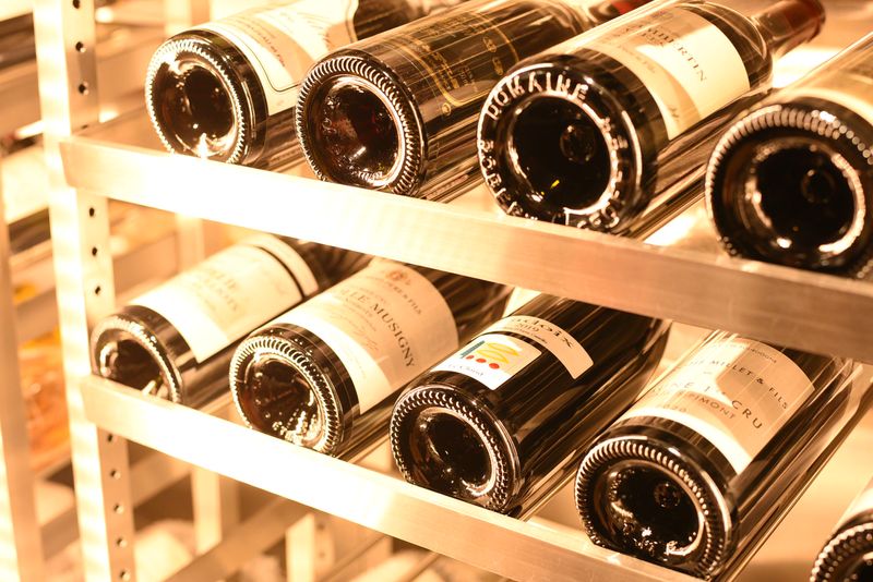 La Vinotheque(ラ・ヴィノテーク)ニュウマン高輪店のアルバイト・バイト求人情報-03