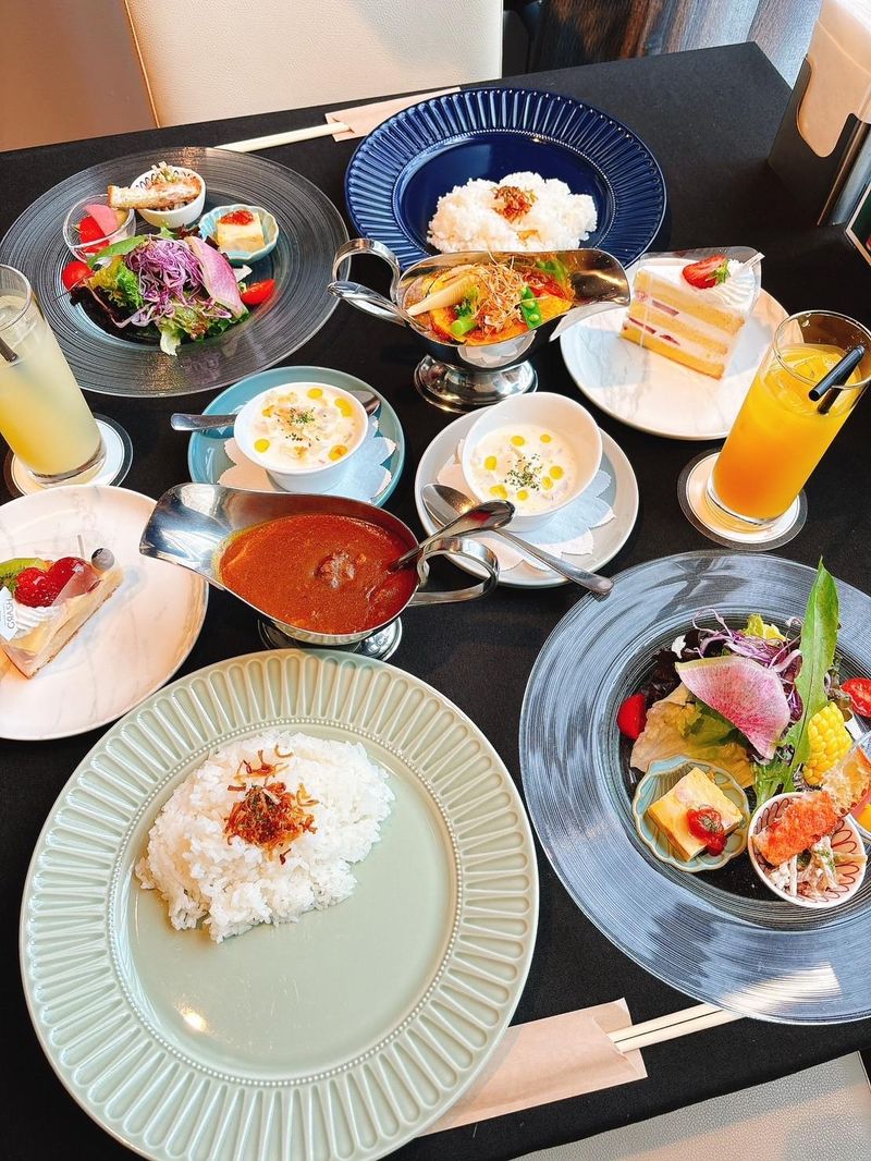 DINING GRASHのアルバイト・バイト求人情報-03