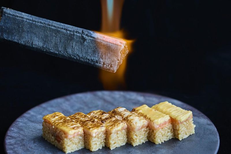 Aburi TORA 熟成鮨と炙り鮨 二子玉川ライズ店のアルバイト・バイト求人情報-04