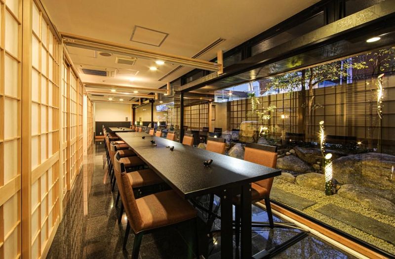 日本料理しゃぶしゃぶ　たまゆらプラトンホテル店のアルバイト・バイト求人情報-02
