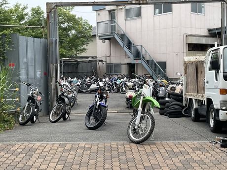 バイクショップはとや　株式会社はとや海外事業部のアルバイト・バイト求人情報-03