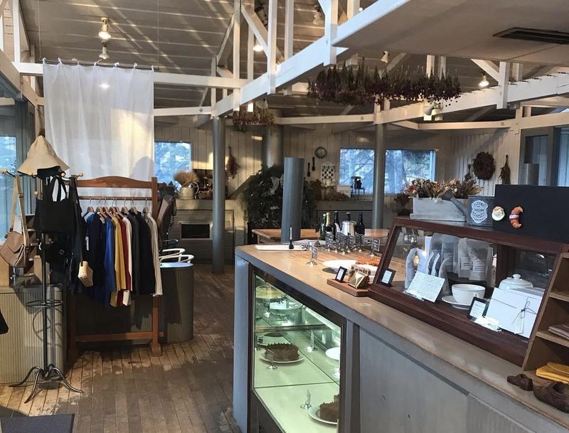 PAPERMOON(ペーパームーン)本店のアルバイト・バイト求人情報-03