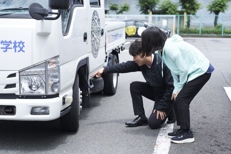 自動車教習所の指導員について理解を深める、対面開催の仕事体験
