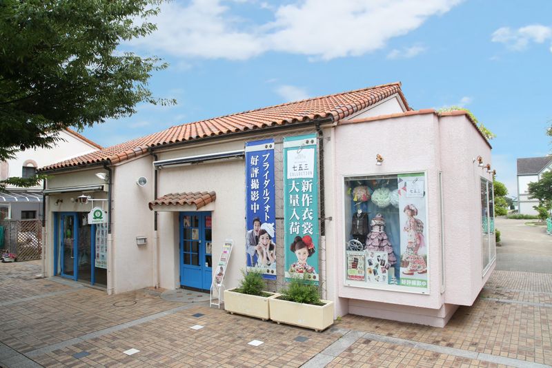 トータルスタジオ フォセット ポートピアパーク店のアルバイト・バイト求人情報-02